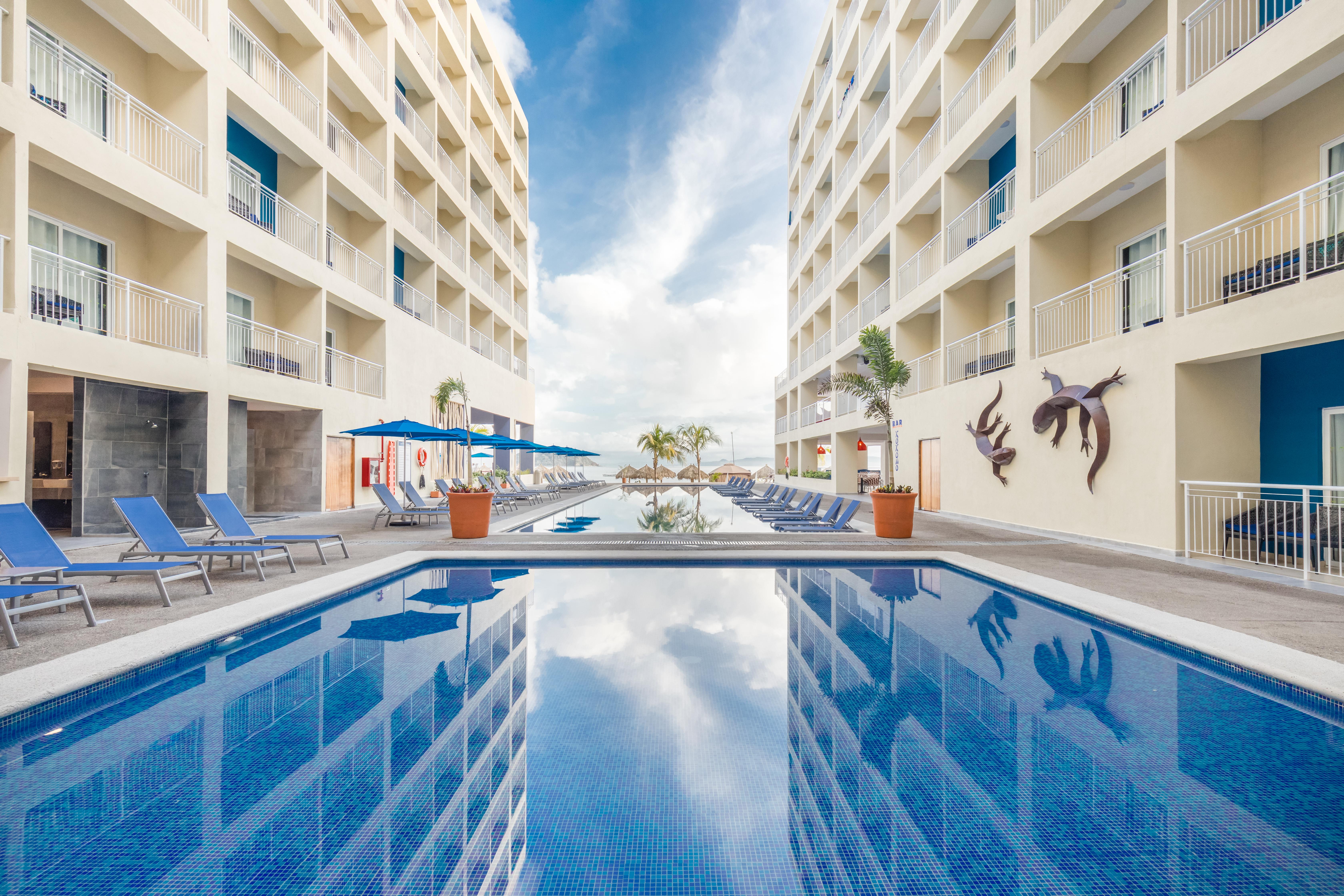 Decameron La Marina Guayabitos, Ramada All-Inclusive Resort Rincón de Guayabitos Extérieur photo