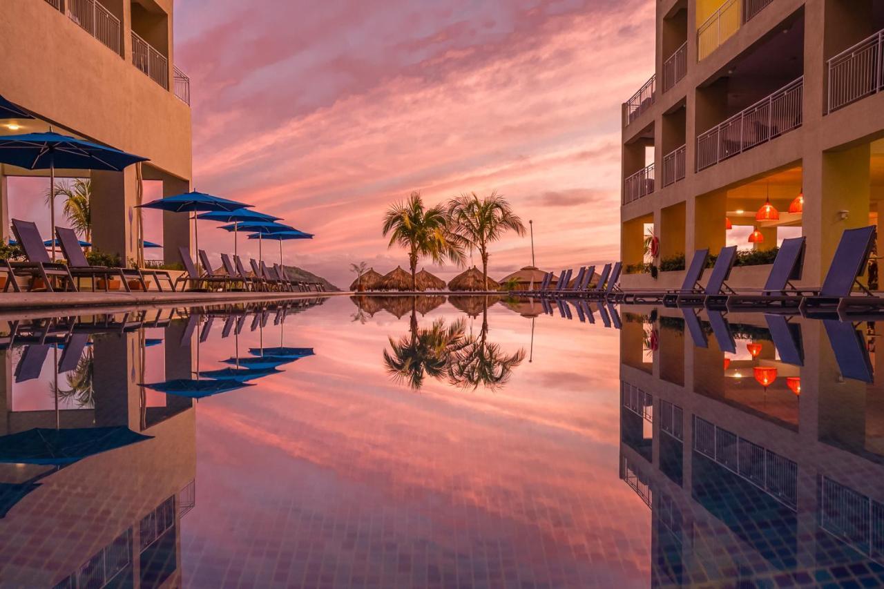 Decameron La Marina Guayabitos, Ramada All-Inclusive Resort Rincón de Guayabitos Extérieur photo